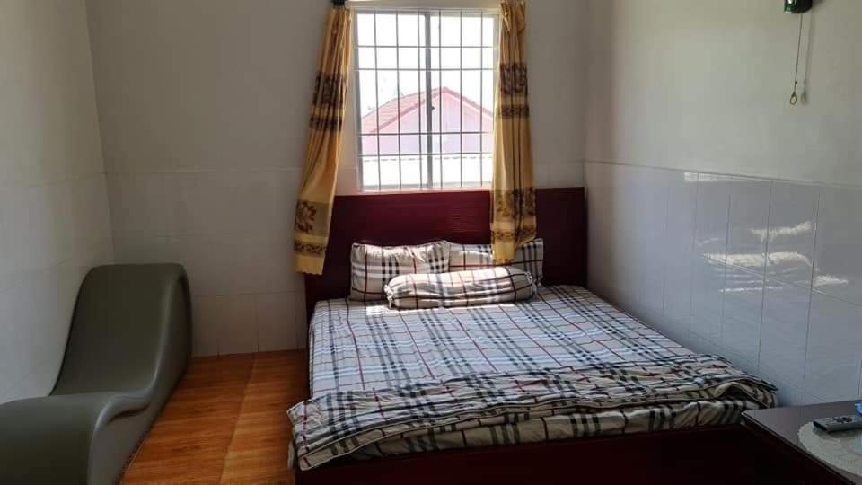 Khách Sạn Tiến Phát Cà Mau Exterior foto
