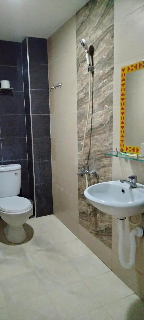 Khách Sạn Tiến Phát Cà Mau Exterior foto